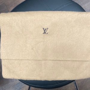 LV Dust bag